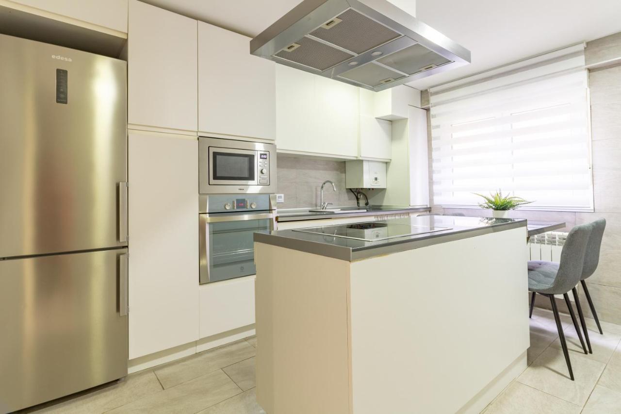 Ah King Size Apartment Vut5461As オビエド エクステリア 写真